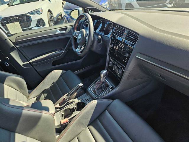 Used 2018 Volkswagen GTI Autobahn FWD image 11