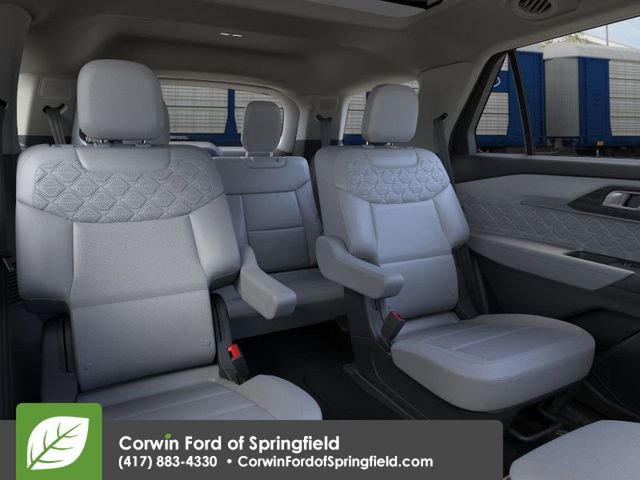 New 2026 Ford Explorer Platinum image 12