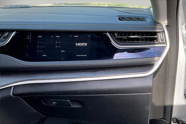 Certified 2022 Jeep Grand Cherokee Limited 4xe AWD/4WD image 22
