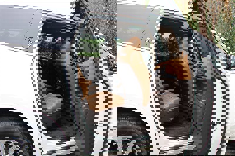 Used 2013 Buick Enclave Premium w/ Trailering Provision Package image 6