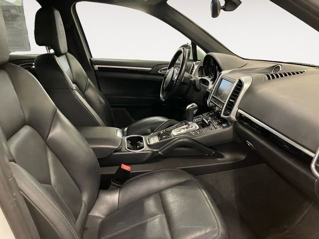 Used 2014 Porsche Cayenne Diesel AWD/4WD image 15