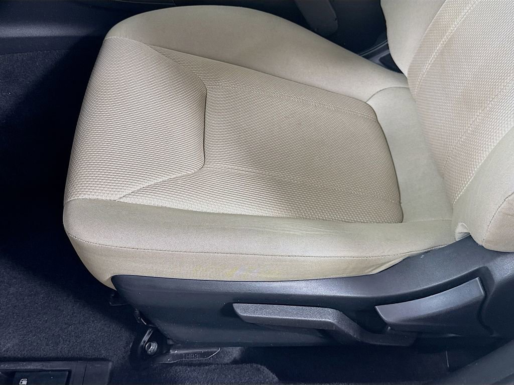 Used 2018 Subaru Impreza 2.0i Premium image 19