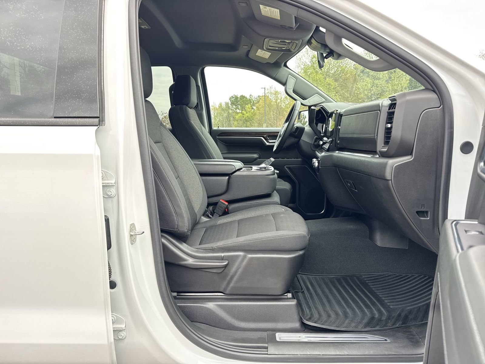 Certified 2024 GMC Sierra 1500 Elevation image 32
