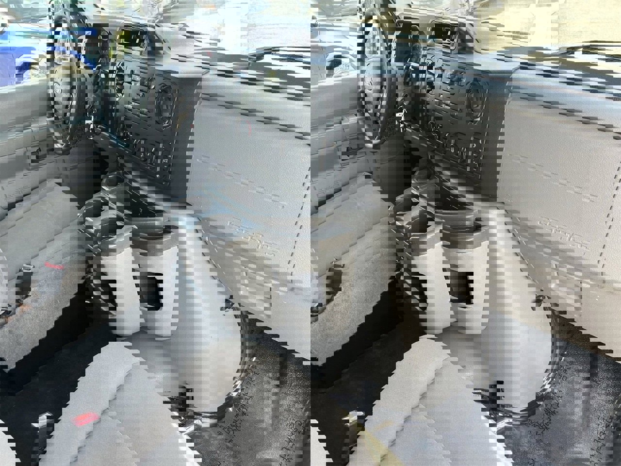 Used 2014 Ford E-250 and Econoline 250 image 8