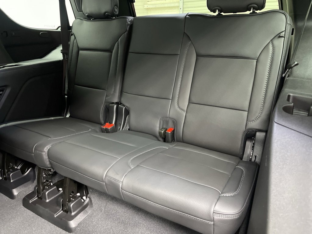 New 2026 GMC Yukon Denali w/ Sun & Power Step Package image 5