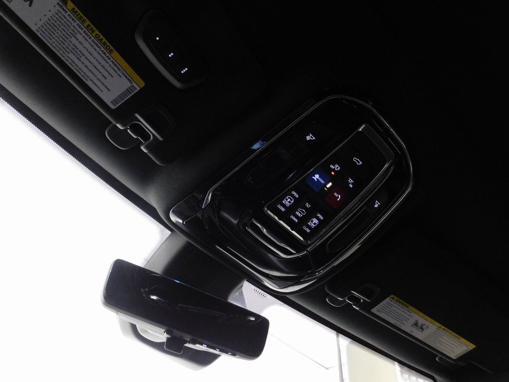 Used 2022 Jeep Grand Cherokee L Overland w/ Luxury Tech Group IV image 74