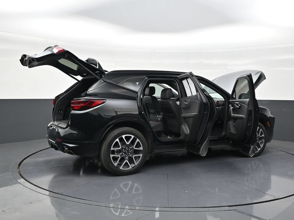 Used 2023 Chevrolet Blazer RS w/ Enhanced Convenience Package FWD image 28