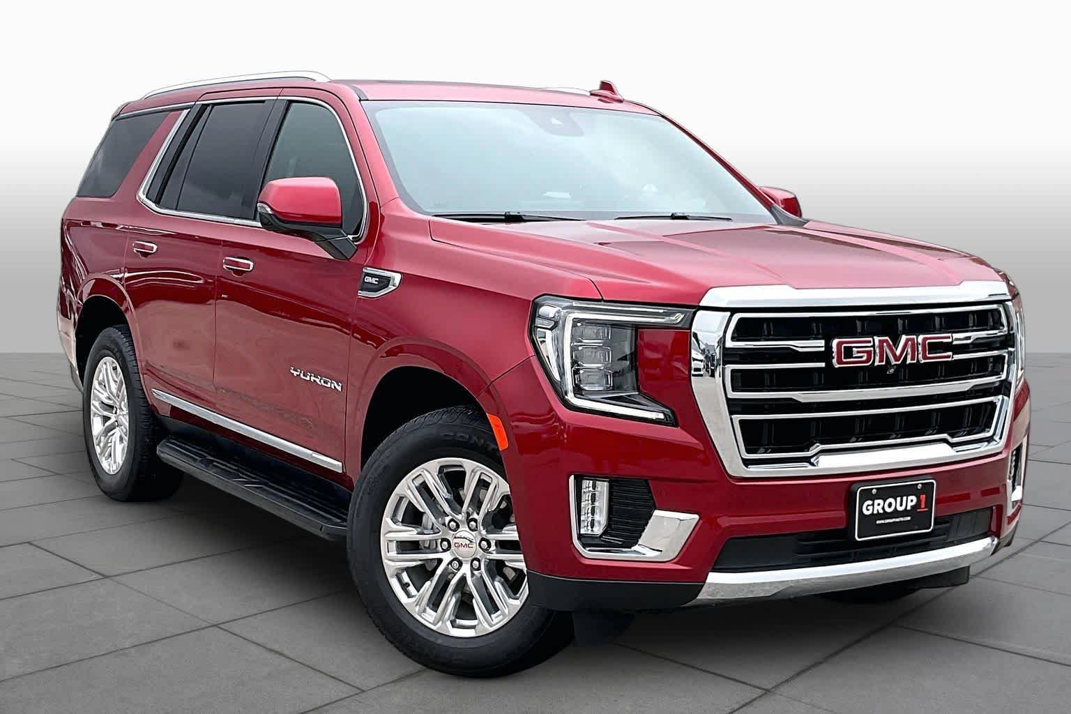 Certified 2024 GMC Yukon SLT w/ SLT Luxury Package RWD image 3