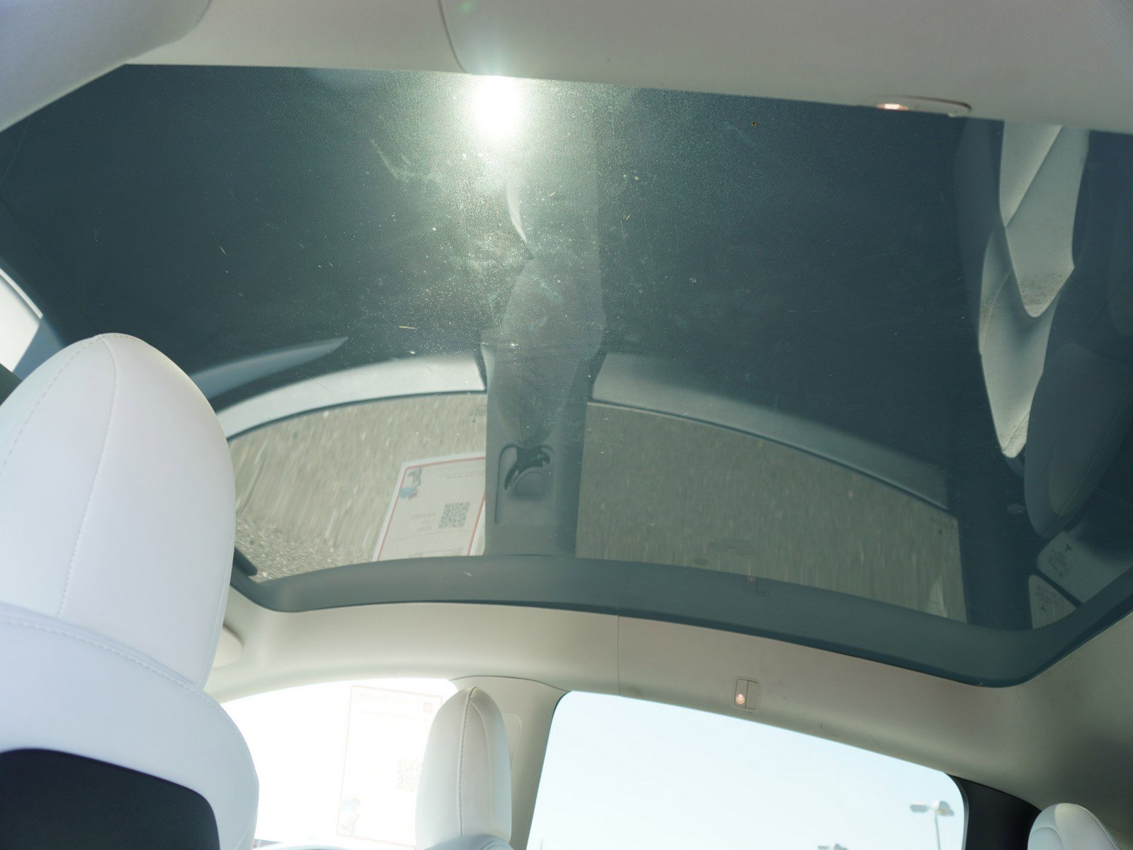 Used 2023 Tesla Model Y Performance image 14