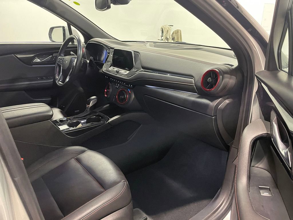 Used 2022 Chevrolet Blazer RS w/ Enhanced Convenience Package AWD/4WD image 26