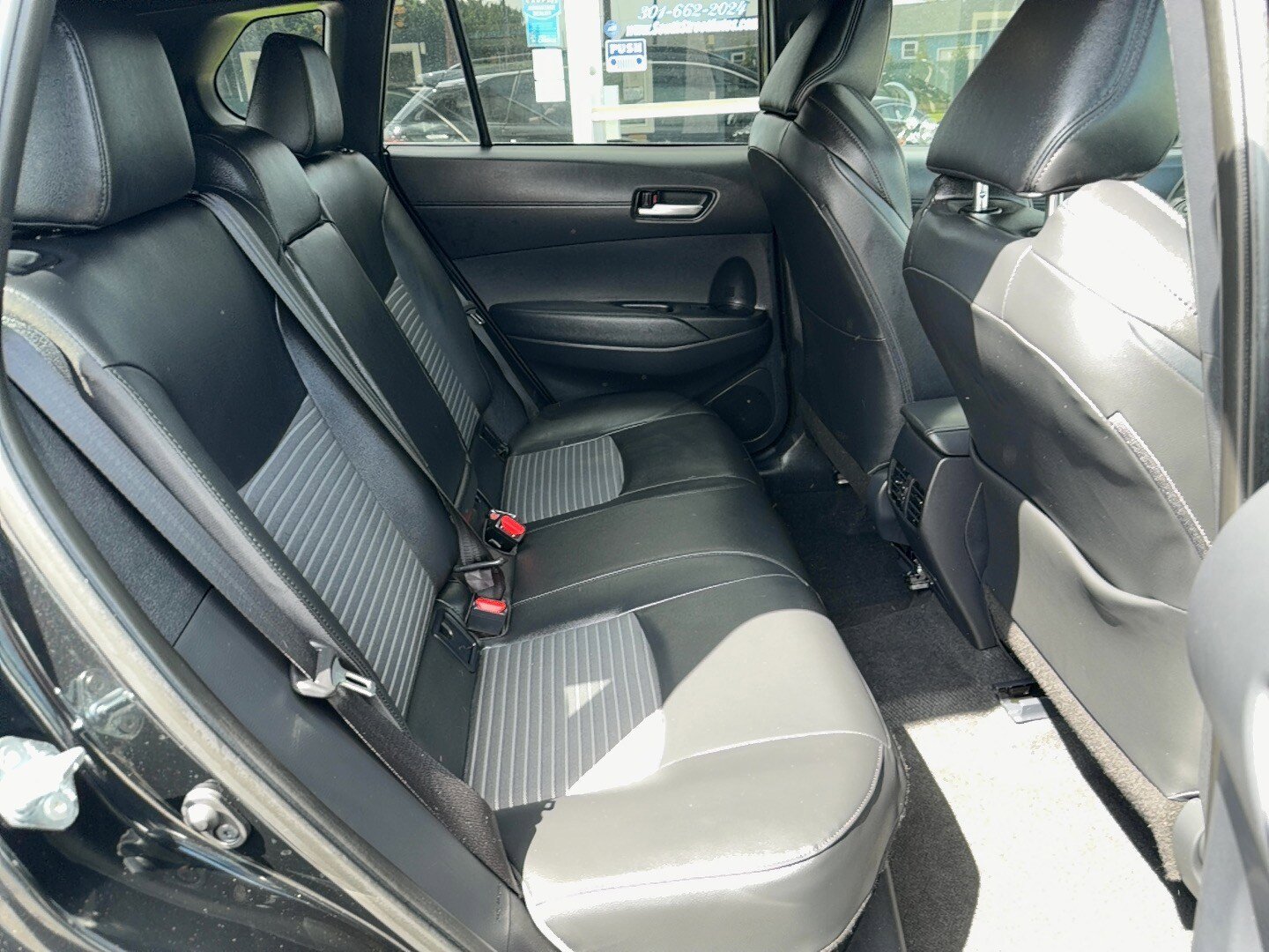 Used 2024 Toyota Corolla Cross AWD Hybrid image 26