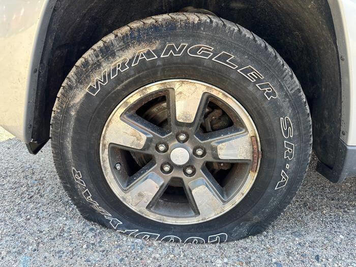 Used 2008 Jeep Liberty Sport w/ Popular Equipment Group AWD/4WD image 11