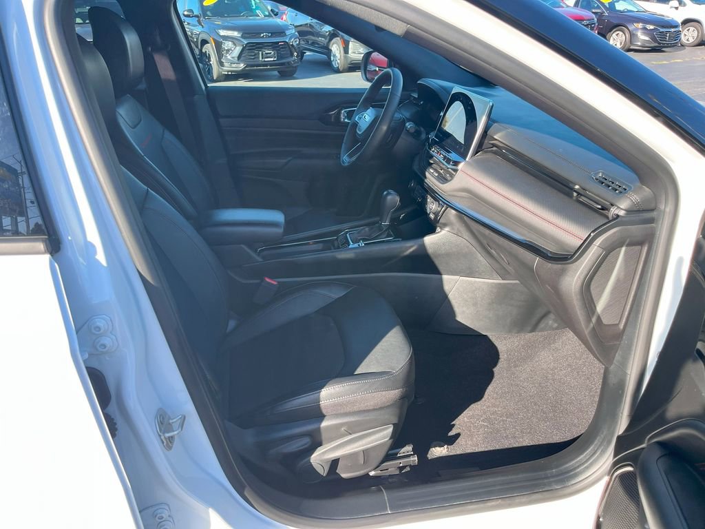 Used 2024 Jeep Compass Trailhawk w/ Trailhawk Convenience Group image 43