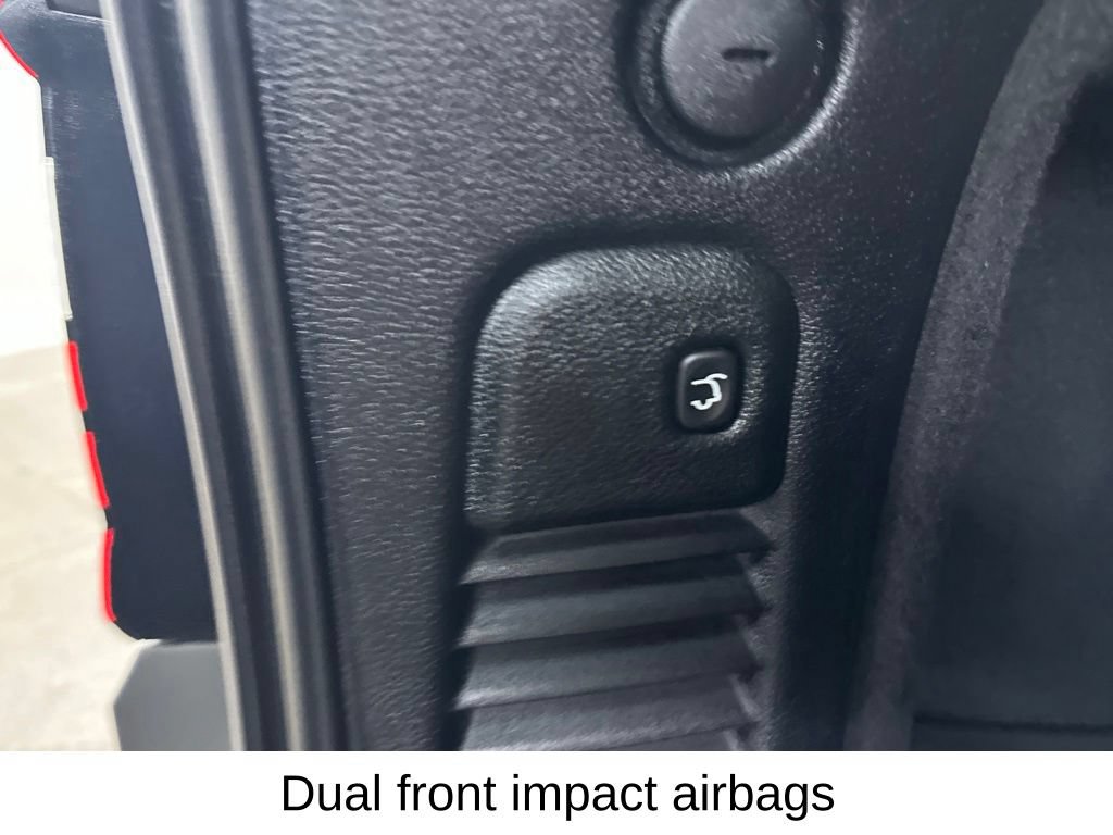Used 2025 Dodge Durango R/T w/ Blacktop Package AWD/4WD image 32