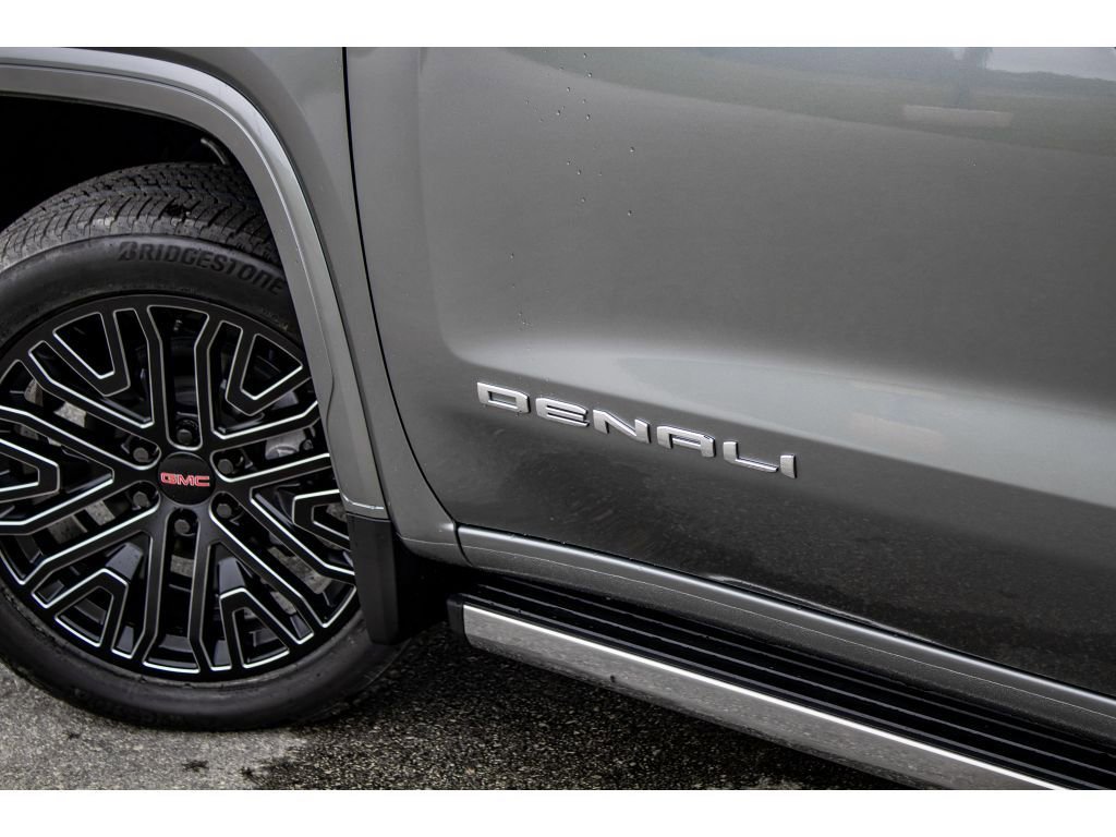 New 2026 GMC Sierra 1500 Denali image 9