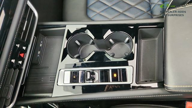 Used 2025 Volkswagen Atlas Cross Sport SEL Premium R-Line AWD/4WD image 57