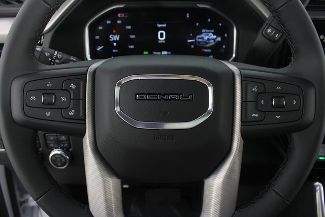 New 2026 GMC Sierra 3500 Denali w/ Denali Reserve Package image 16