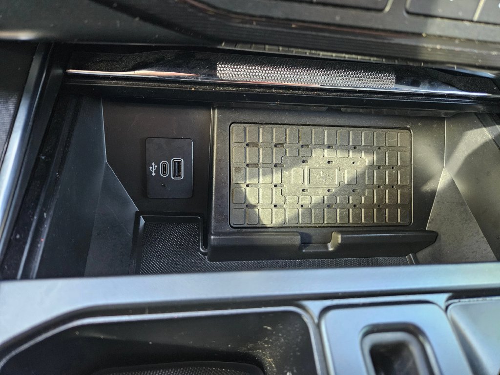 Certified 2025 Ford F150 Lightning Platinum AWD/4WD image 30