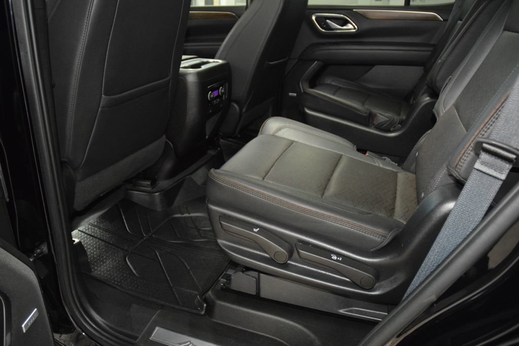Used 2022 Chevrolet Tahoe High Country AWD/4WD image 41