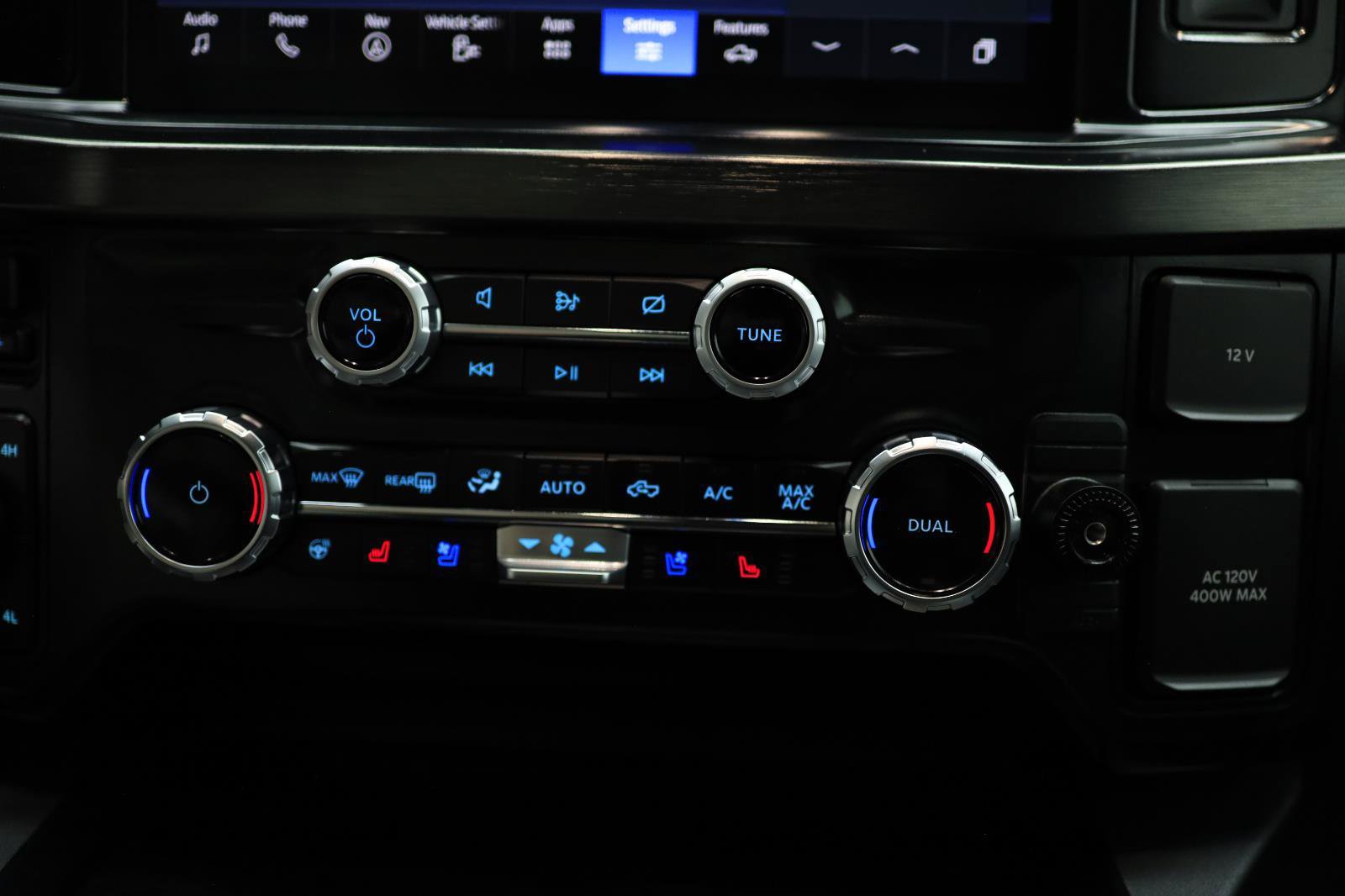Used 2023 Ford F350 Lariat AWD/4WD image 35
