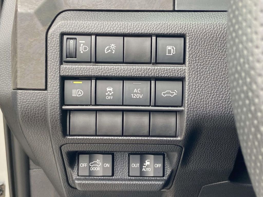 Used 2024 Toyota Tacoma Limited image 32