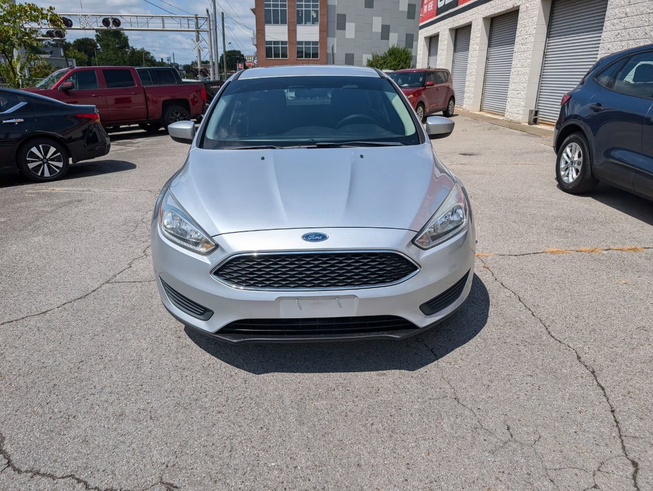 Used 2018 Ford Focus SE image 3