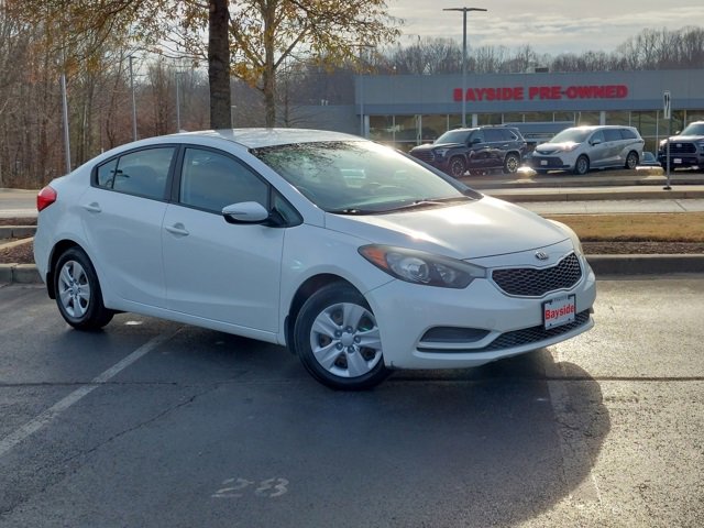 Used 2015 Kia Forte LX w/ Popular Package image 2