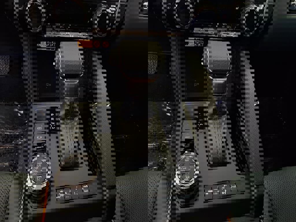 New 2025 Toyota Tacoma 4x4 Double Cab Hybrid image 13