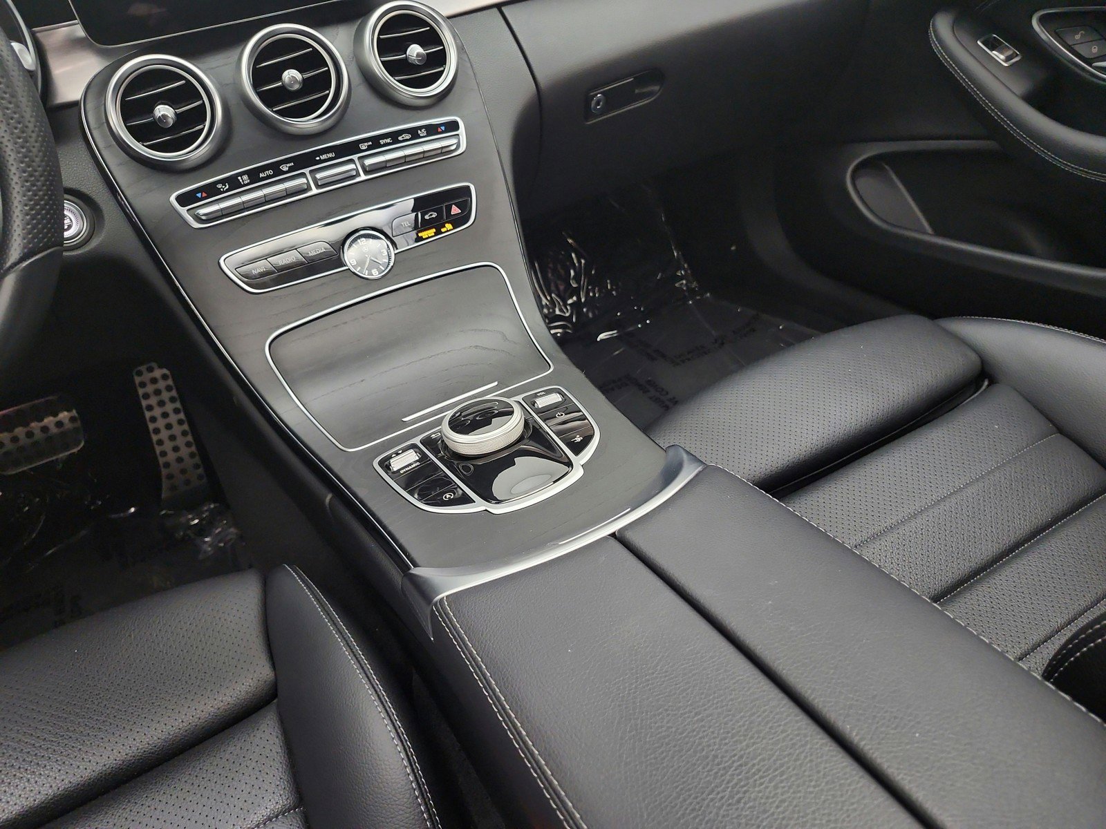 Used 2020 Mercedes-Benz C 300 Coupe w/ AMG Line image 15