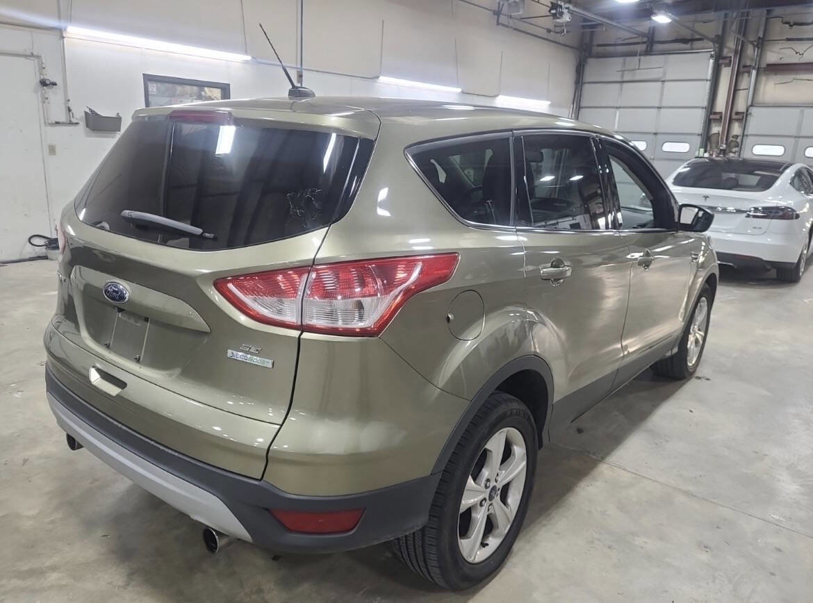 Used 2013 Ford Escape SE image 4