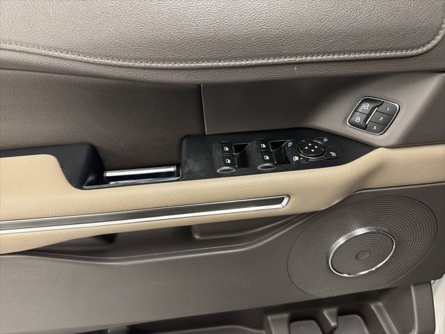 Used 2020 Ford Expedition XLT w/ Equipment Group 202A image 29