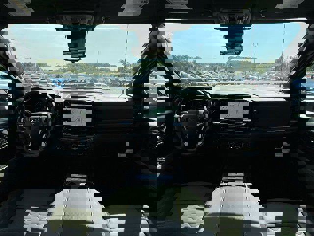New 2025 Chevrolet Silverado 2500 ZR2 w/ Technology Package image 21