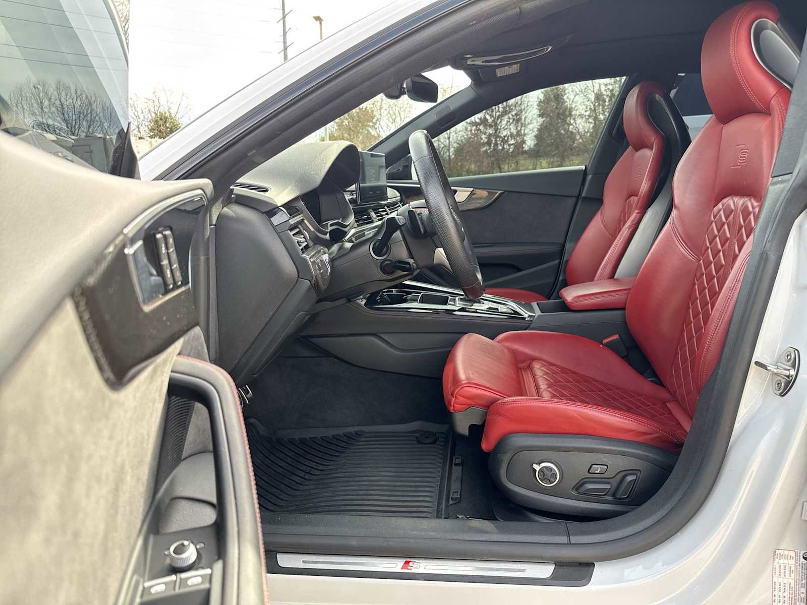 Used 2024 Audi S5 Prestige image 2