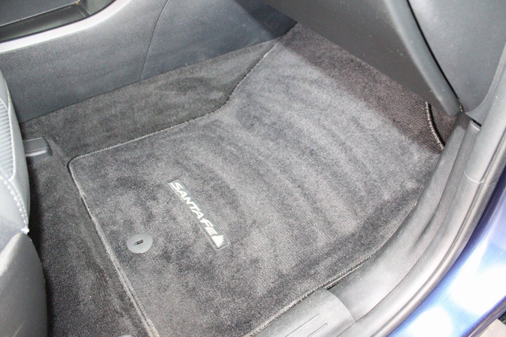 Used 2022 Hyundai Santa Fe Limited w/ Cargo Package image 46