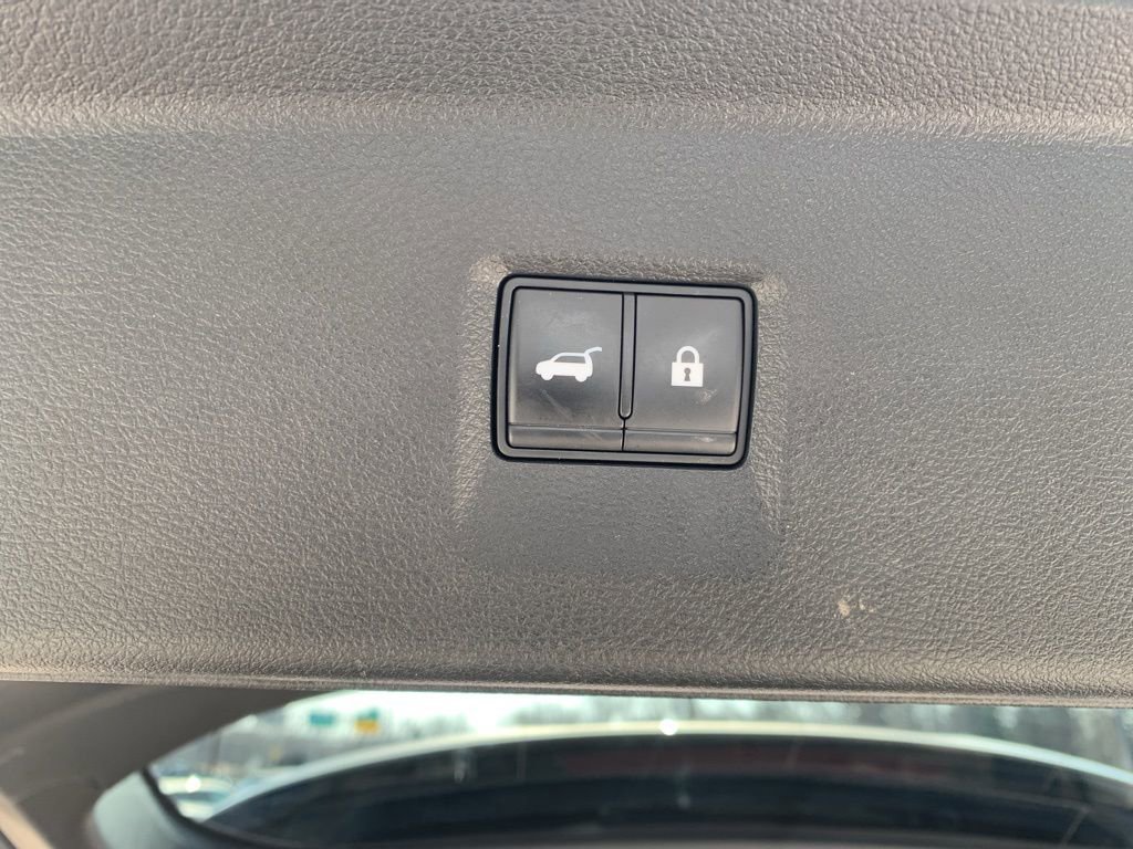 Used 2022 INFINITI QX60 Luxe w/ Cargo Package image 36