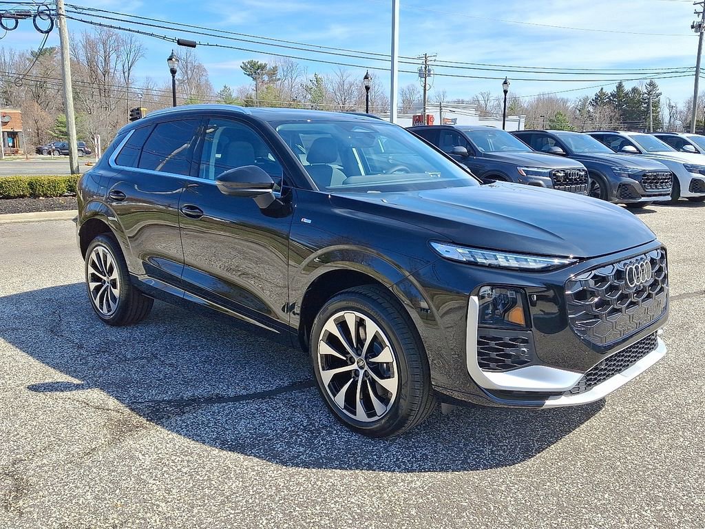 New 2026 Audi Q3 quattro 2.0T AWD/4WD image 2