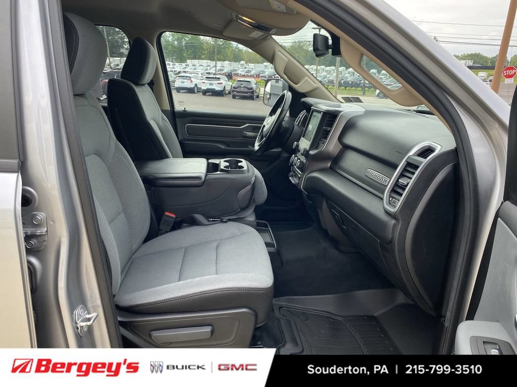 Used 2019 RAM 1500 Big Horn AWD/4WD image 32