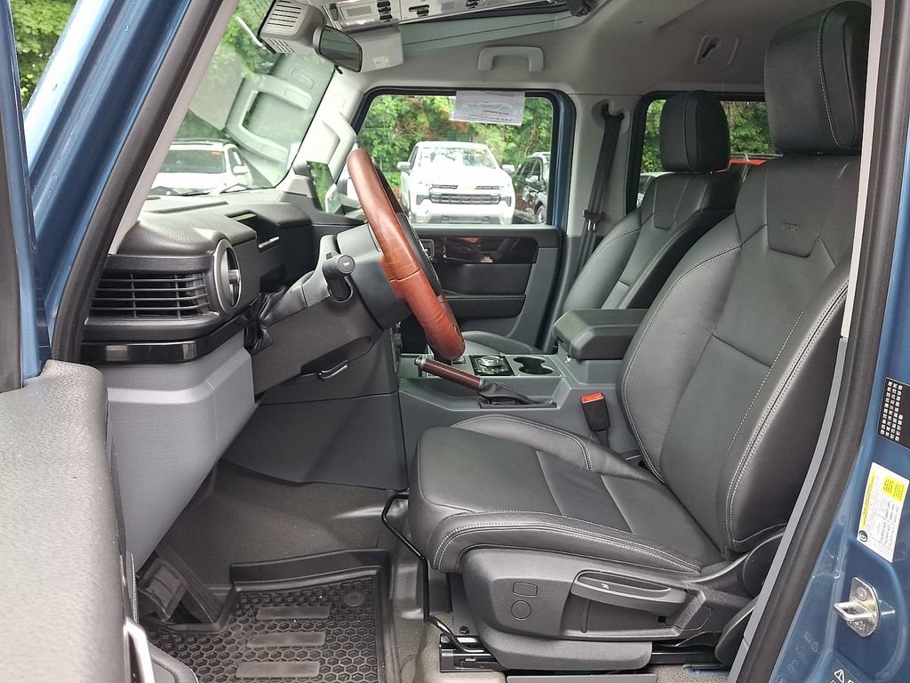 Used 2024 INEOS Grenadier AWD/4WD image 14