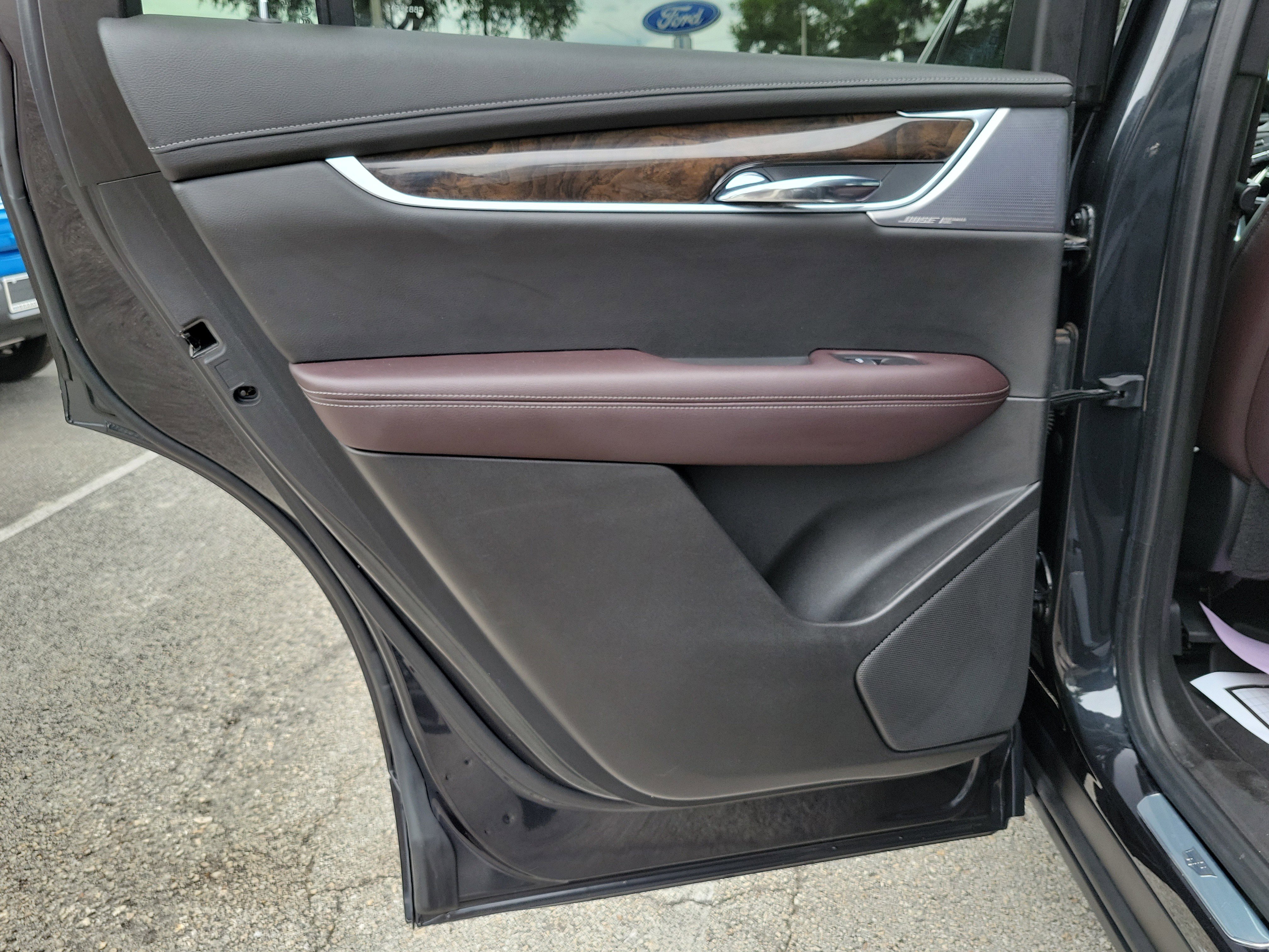 Used 2020 Cadillac XT6 Premium Luxury FWD image 11