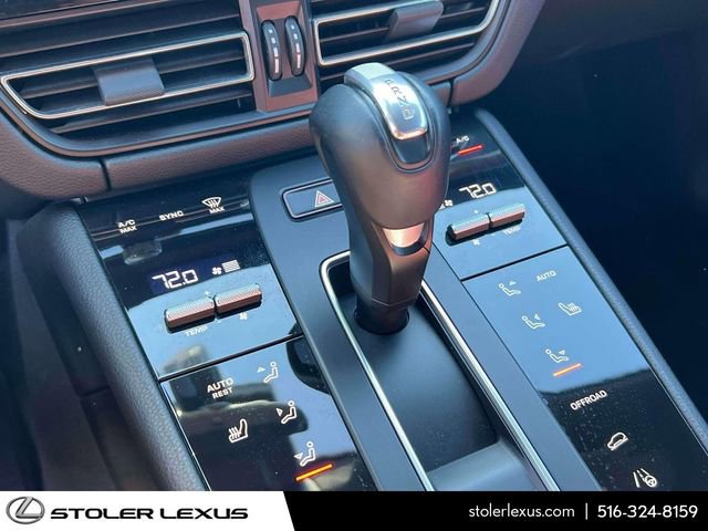 Used 2022 Porsche Macan S AWD/4WD image 37