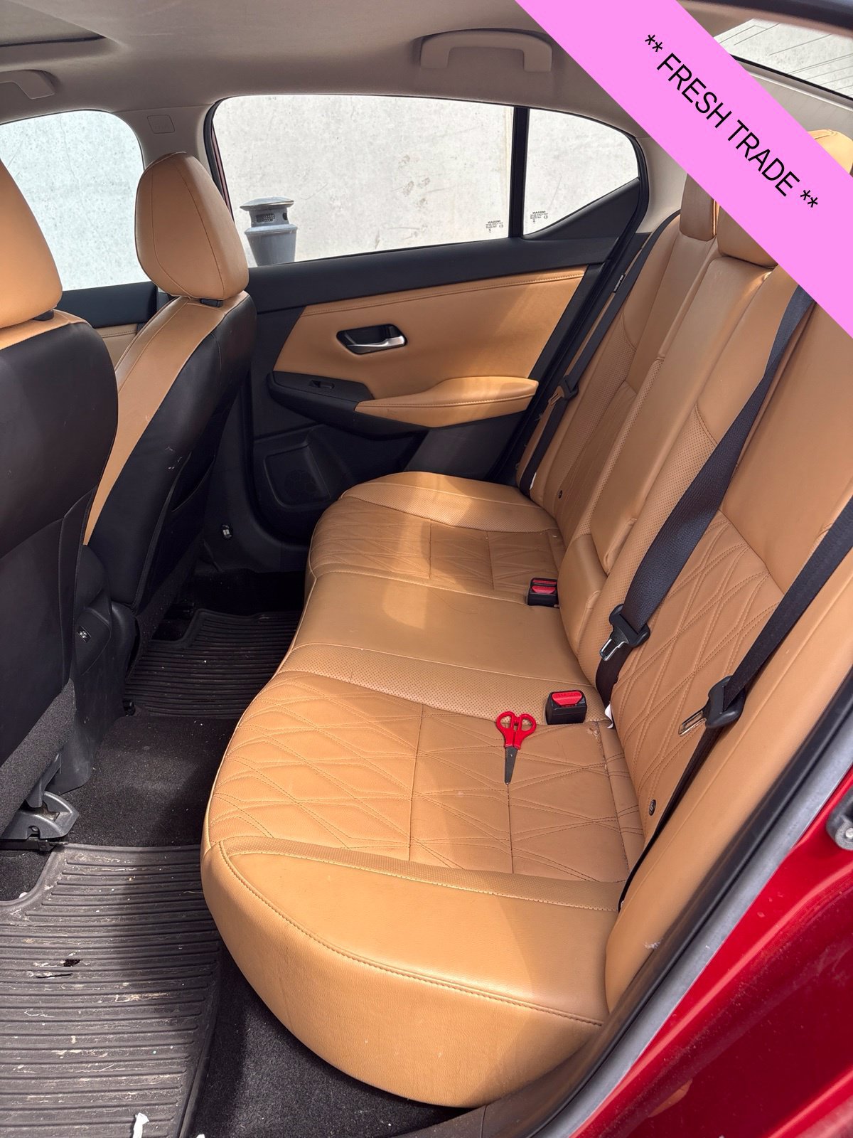 Used 2022 Nissan Sentra SV w/ SV Premium Package FWD image 17