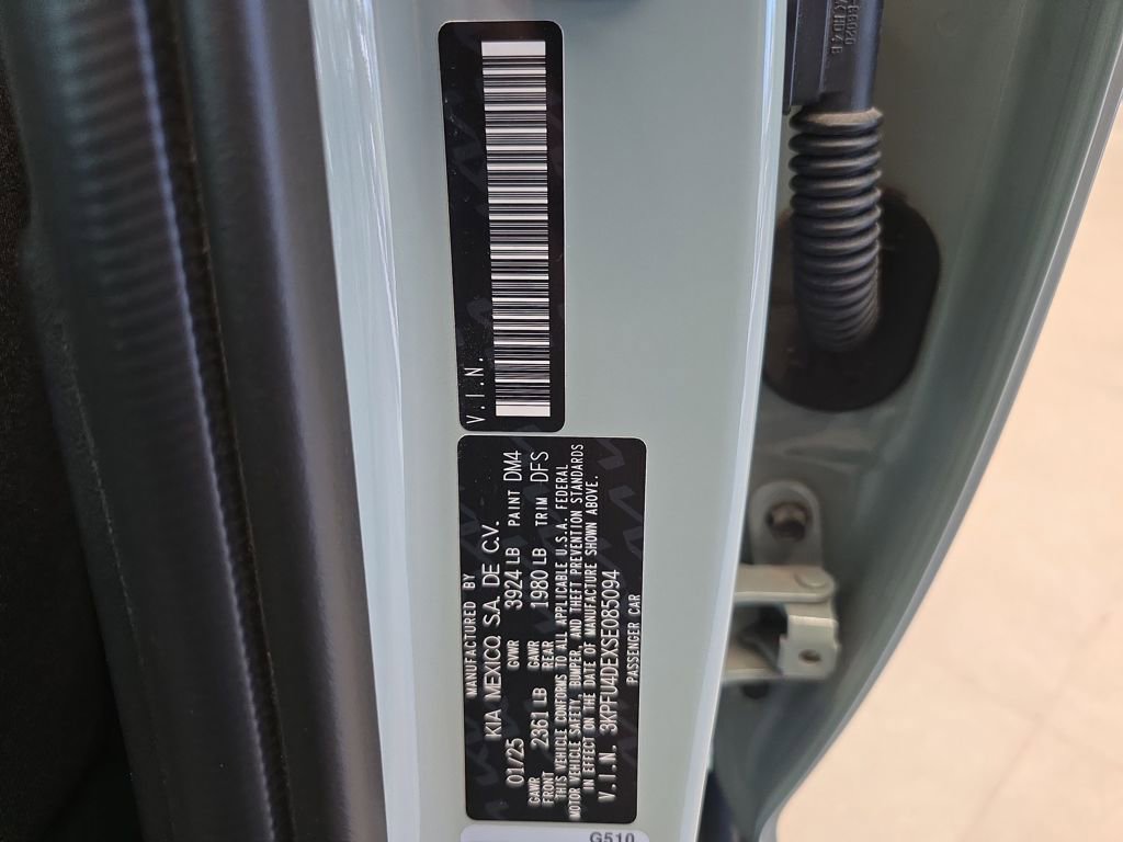 Certified 2025 Kia K4 EX image 39