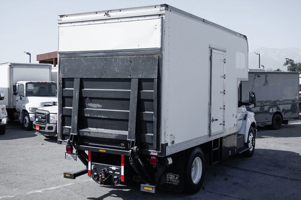 Used 2016 Ford F650 2WD Regular Cab Super Duty image 14