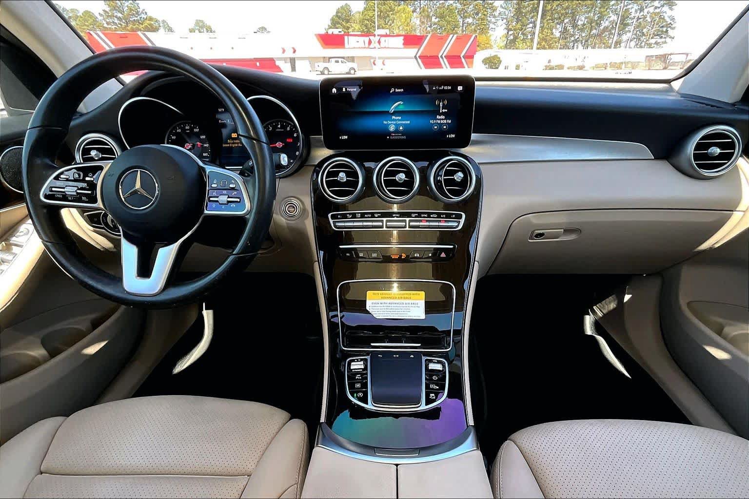 Used 2021 Mercedes-Benz GLC 300 image 28