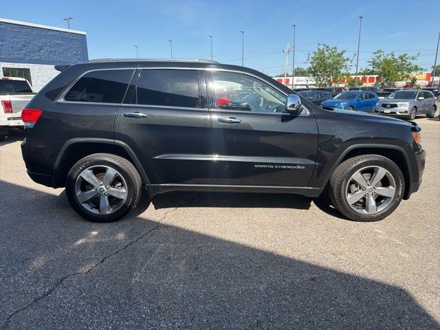 Used 2014 Jeep Grand Cherokee Limited w/ Trailer Tow Group IV AWD/4WD image 6