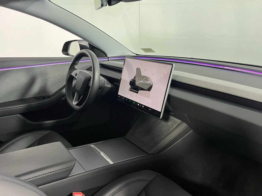 Used 2025 Tesla Model 3 Long Range image 25