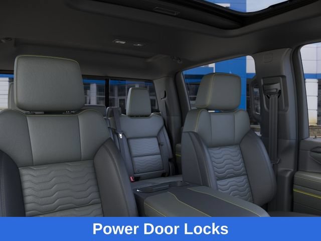 New 2026 Chevrolet Silverado 2500 ZR2 w/ LPO, Dark Essentials Package AWD/4WD image 25