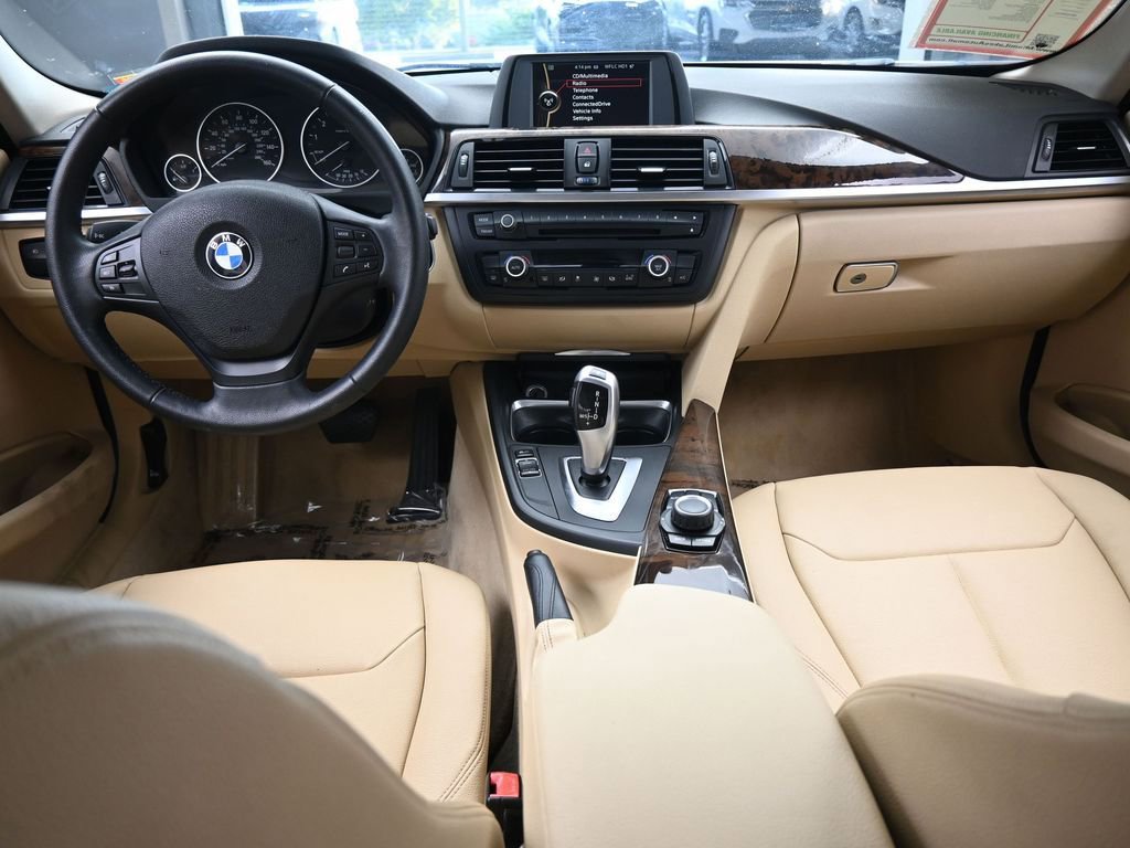 Used 2014 BMW 320i Sedan image 35