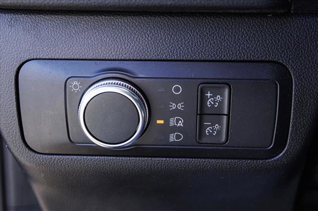 Used 2022 Ford Escape SE image 13