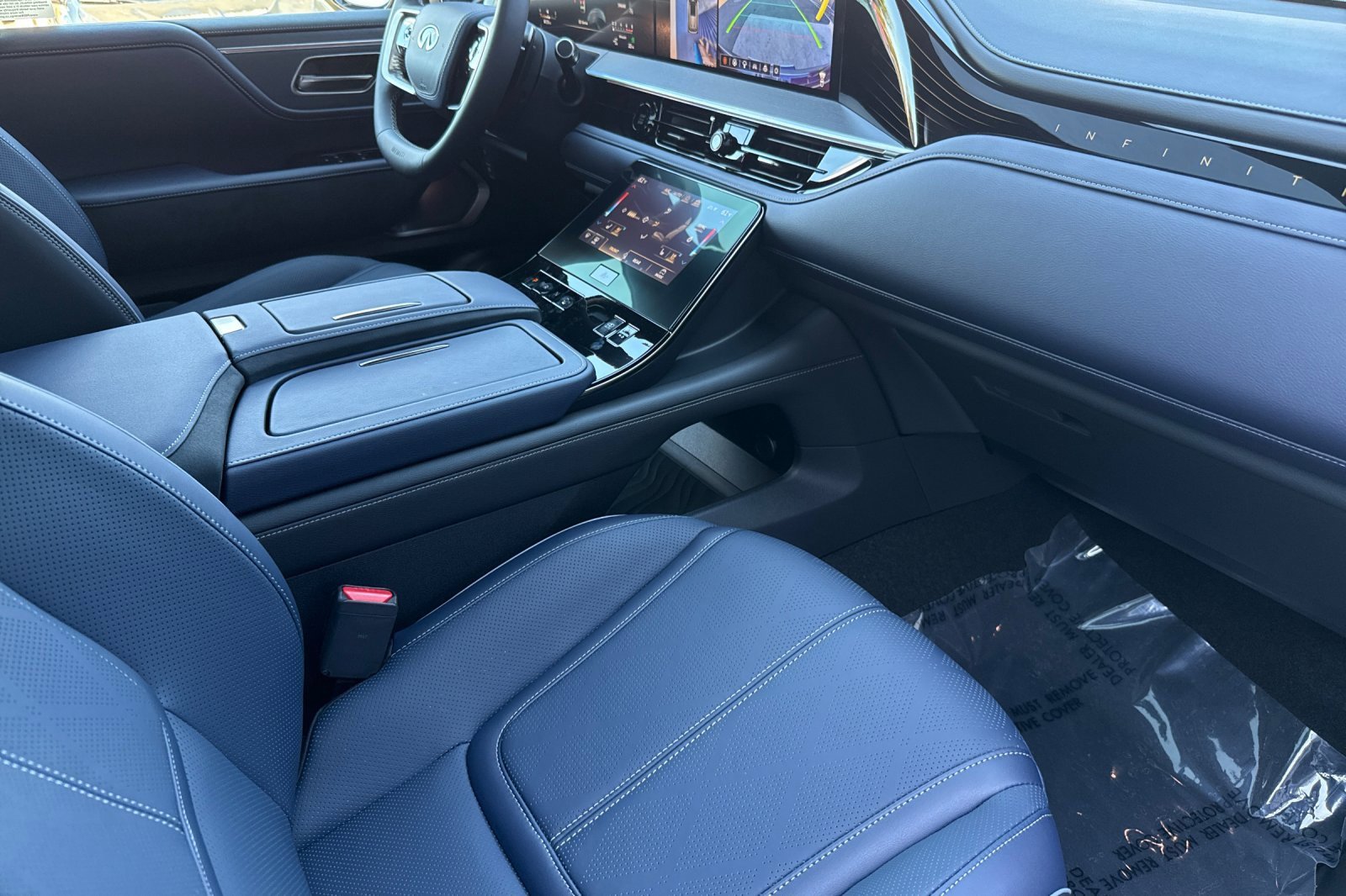 New 2026 INFINITI QX80 4WD w/ Sport Exterior Package image 17